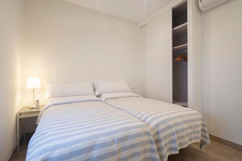 Hogar Del Lirio Apartment Granada Exterior foto